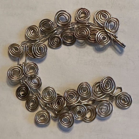 VINTAGE Silver plated Wire Wrap 7 1/2” long Bracelet with aged patina - Picture 7 of 10